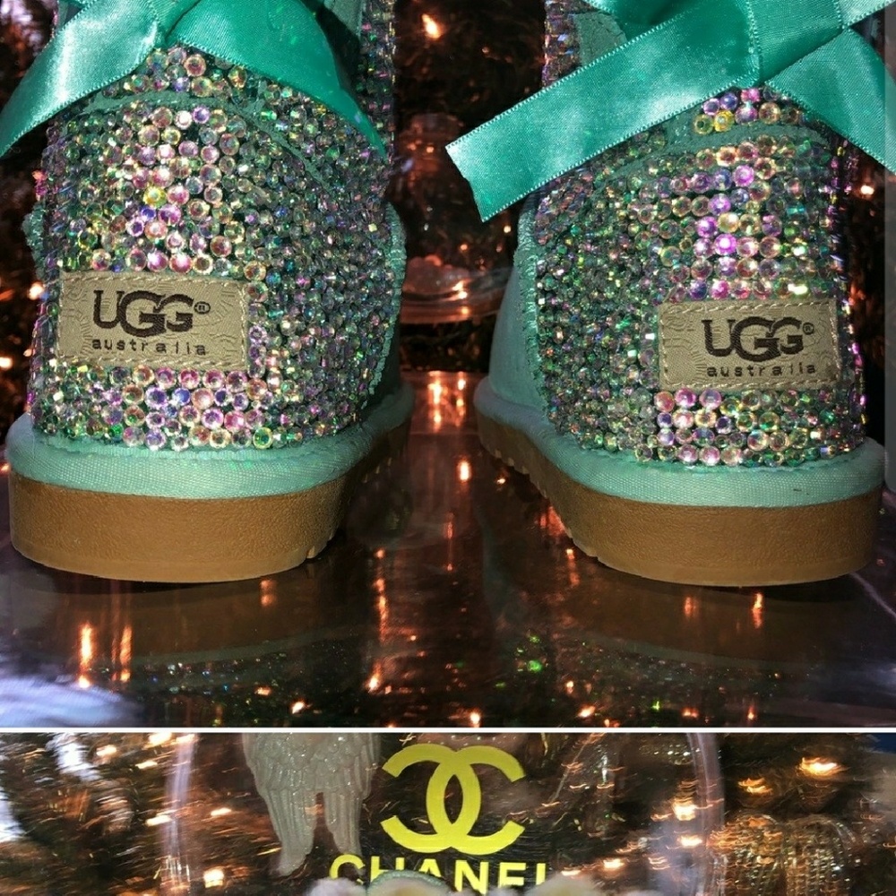 Amazing customize uggs - Picture 6 of 6